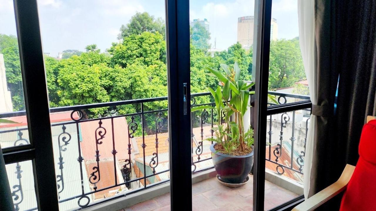 T Home Balcony Homestay Hanoi Room photo